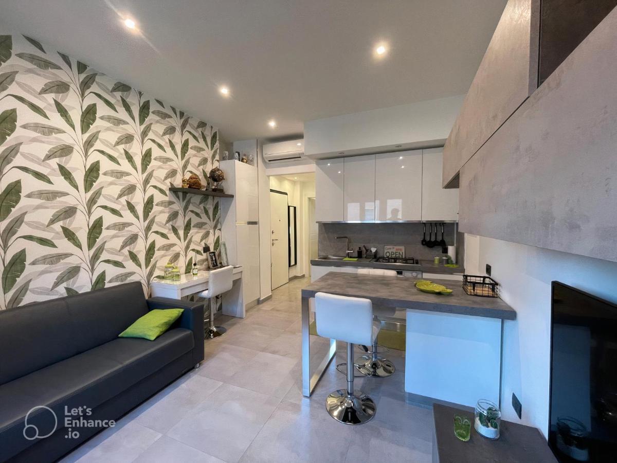 R39 Modern With Private Parking Appartamento Milano